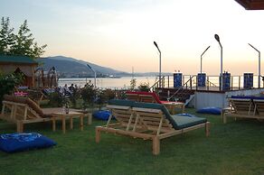 Grand Koru Otel Beach