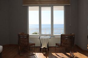 Grand Koru Otel Beach