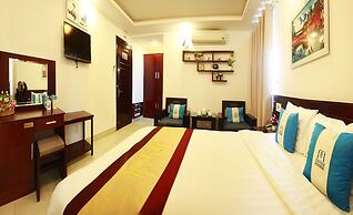 Mayfair Danang Hotel
