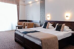 Hunguest Hotel Apollo