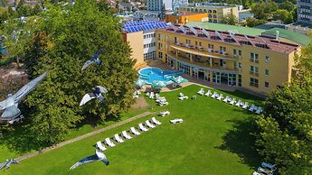 Hunguest Hotel Apollo