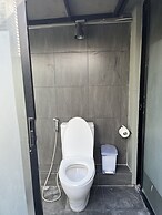 Yaksa Private