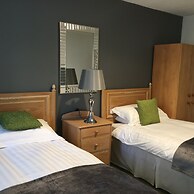 Ferrybridge Hotel