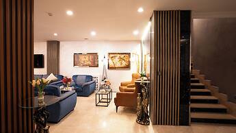 Grand Ani Hotel