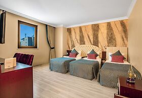 Grand Ani Hotel