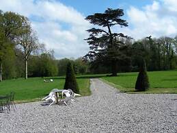 Château de Yaucourt Bussus