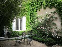 Le Logis Blanc. Chambres d'hotes