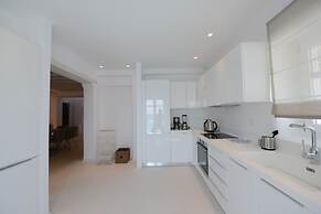 Villa Zircon