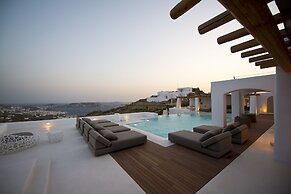 Villa Zircon