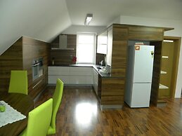 Apartmany Vlčková