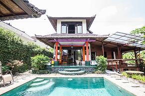 Villa Cinta