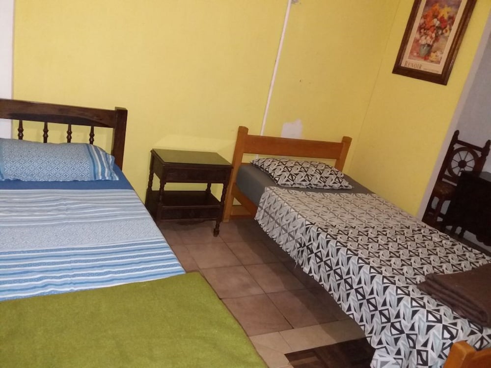 El Cedro Apartments