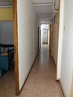 El Cedro Apartments