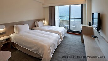 Howard Lake Resort Shihmen Dam
