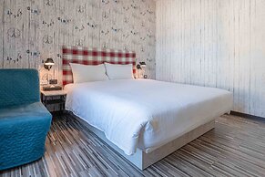 CHECK inn Taichung Ziyou