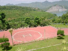 Swaloh Hill Resort