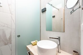 Ark 68 City Rooms