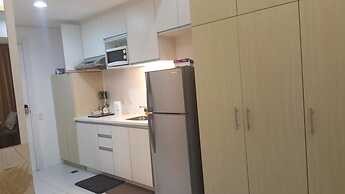 Twin Oaks Place Units