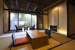 Matsuzakaya Honten