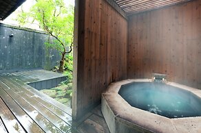 Matsuzakaya Honten