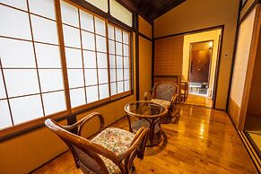 Matsuzakaya Honten