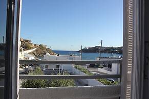 Syros Holidays