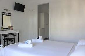 Syros Holidays