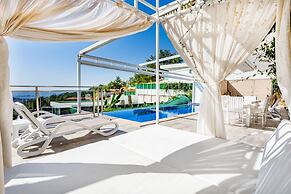 Infinity Paradise