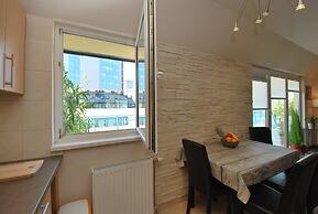 Arpad Bridge Apartments