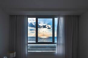 Sea Hotel