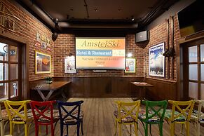AmstelSki Hotel