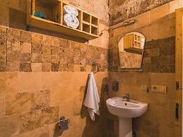 Atillas Cave Hotel