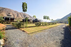 OYO 16709 Green Valley Resort