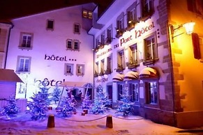 Hôtel du Port