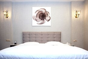 Hotel ARAVANA