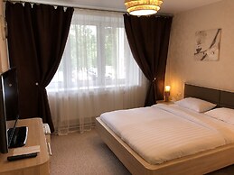 Hotel ARAVANA