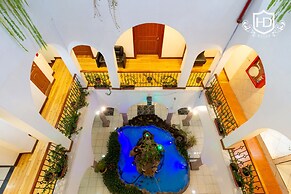 Hotel David