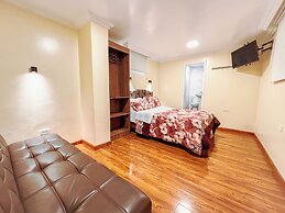 Hotel David