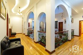 Hotel David