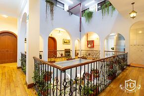 Hotel David