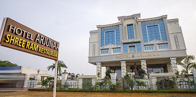Hotel Arjunaa
