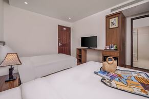 De Lamour Hotel