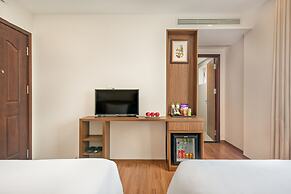 De Lamour Hotel