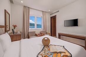 De Lamour Hotel