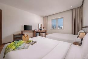 De Lamour Hotel