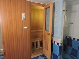 EDINBURGH Motel