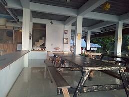 Bajo Sunset Hostel