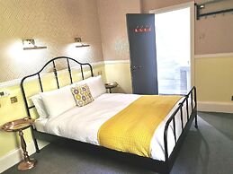 Lunan House