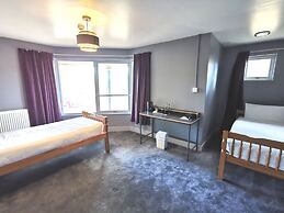 Lunan House