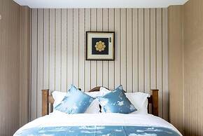 A Lanna Boutique House